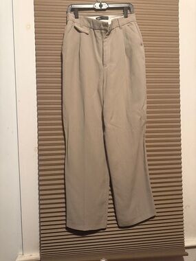 Zara Men's Pleated Chinos - Beige